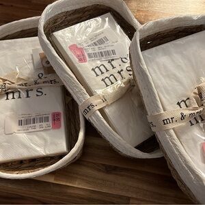 Mud Pie White and Tan Disposable Tableware Set